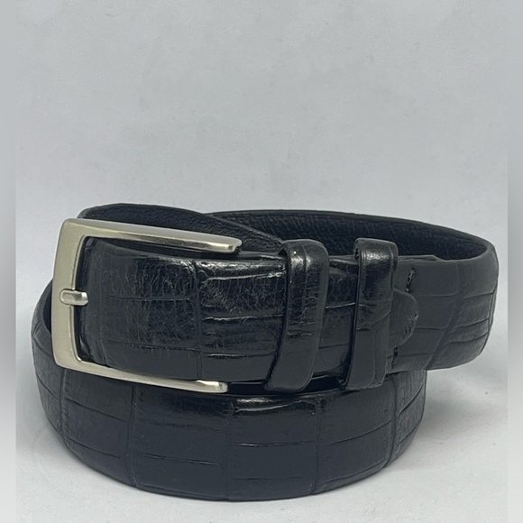 Stylish Black Croc-Embossed LEATHER Belt with Silver Buckle. DRESS BELT. - Picture 1 of 7